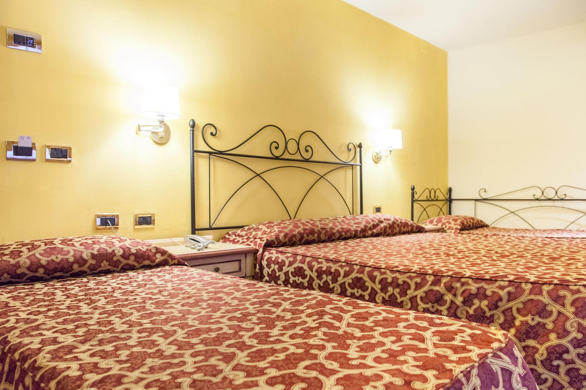 Hotel Benivieni فلورنس المظهر الخارجي الصورة