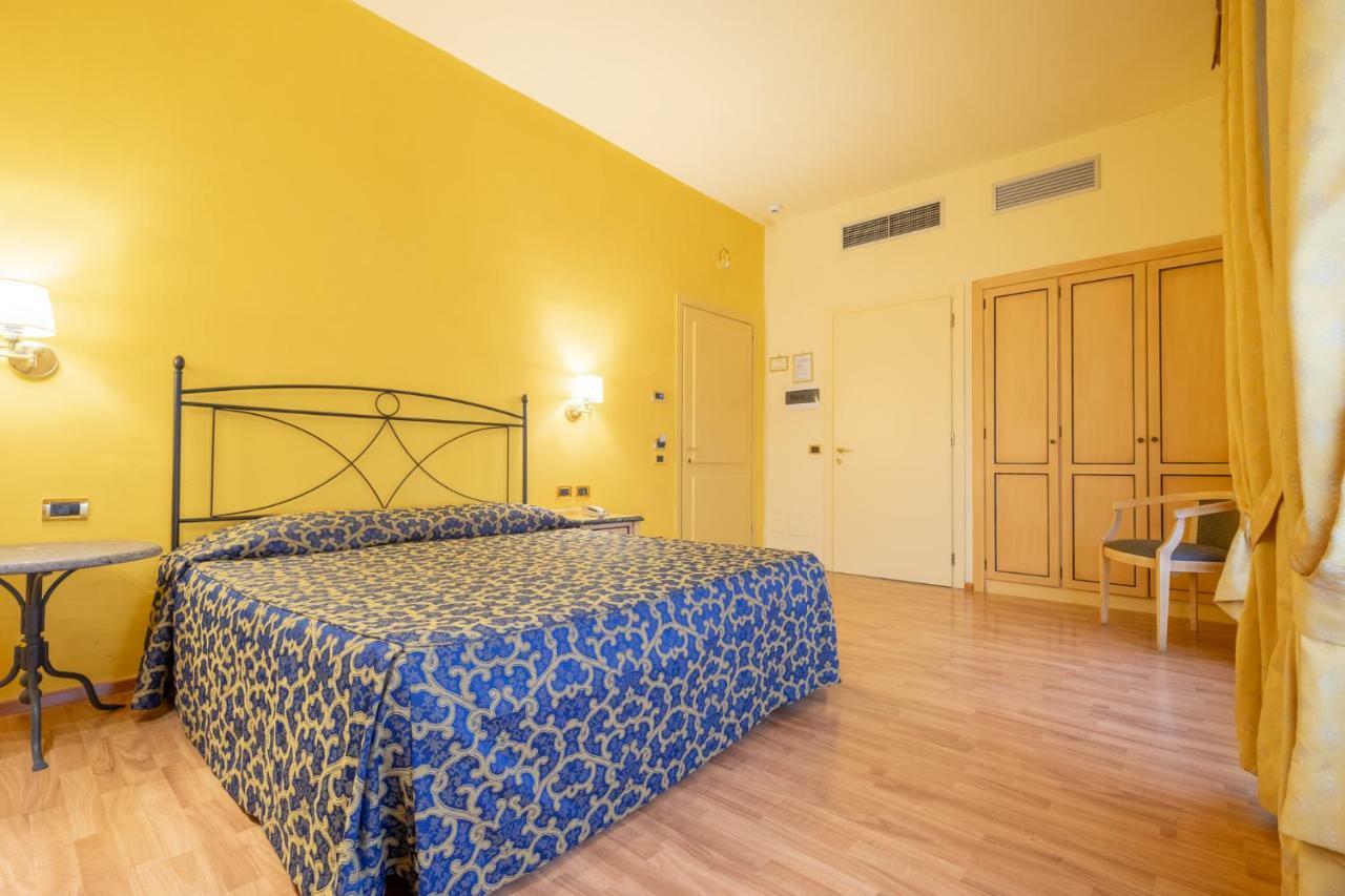 Hotel Benivieni فلورنس المظهر الخارجي الصورة
