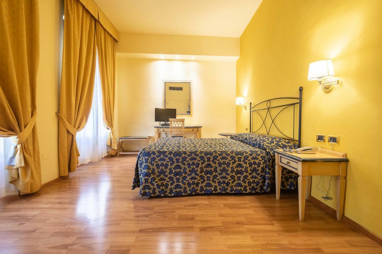 Hotel Benivieni فلورنس المظهر الخارجي الصورة